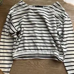 ストライプ柄オフショルダー長袖トップス
