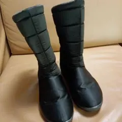 ダウンっぽいブラックスノーブーツ、軽い！サイズ38