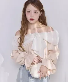 新品 ♡ ナイスクラップ リボンオフショルブラウス♡