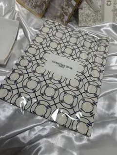 DIOR クリスチャン・ディオール 巾着　新品未使用おまけ付き