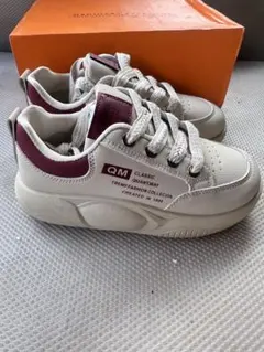 Item thumbnail for item d383f28c-781c-4932-afd0-48b435f55246