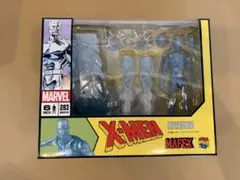 MAFEX No.136 THE PUNISHER COMIC Ver. - メルカリ