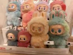 POP MART THE MONSTERS ラブブ ぬいぐるみ マスコットのサムネイル
