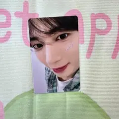 TXT MOAZONE 限定 テヒョン FC特典 ファンミ ペンミ トレカ TXT テヒョン 限定 FC ペンミ 特典 MOA ZONE トレカ - メルカリ