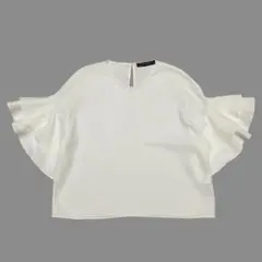 ZARA フリルスリーブブラウス　ホワイト　Mのサムネイル