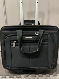 サムソナイト　キャリーケース　機内持込み　ブラック
