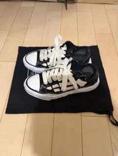 AMIRI x Maison MIHARA YASUHIRO スニーカーのサムネイル