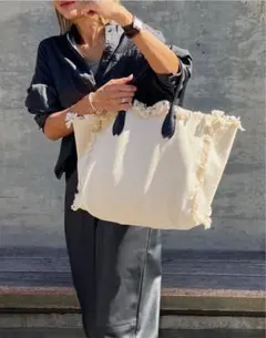 Item thumbnail for item 6b4241e7-d8cc-4640-b645-369ca3333b13