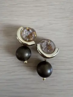 karuki ゴールド フープイヤリング パール風ボール付き