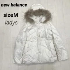 白 ダウンジャケット