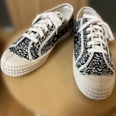 COMME des GARÇON ✖️novesta スニーカー　25㎝
