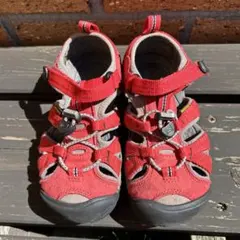 【⭐️送料込み、⭐️匿名配送、⭐️まとめ割】 KEEN サンダル　18.5cm