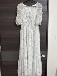 An Mille 花柄ワンピース