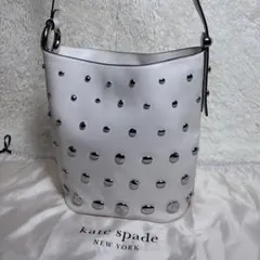 極美品】ケイトスペード ヘイロー スタッデッド バケット バッグ 保存