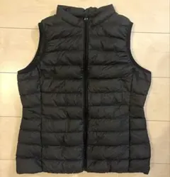 無印良品　軽量ダウンベスト　ブラック　S