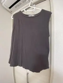 グレイル　ノースリーブ