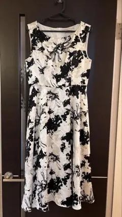 GINZA COUTURE キャバドレス クラブ ワンピース ノースリーブ 白