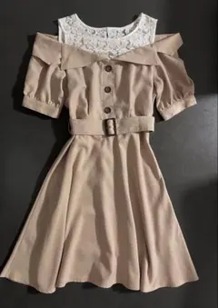 Bye Bye 　オフショルダーワンピース