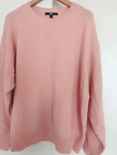 ウール100% サーモンピンク　クルーネックニット