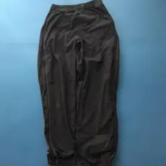 UNIQLO キッズ ロングパンツ 135-145cm