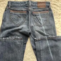 リーバイス　パーフェクトボディ　ジーンズ