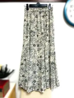 mysty woman ミスティウーマン　花柄スカートのサムネイル