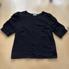 earth パフスリーブ 黒 トップス