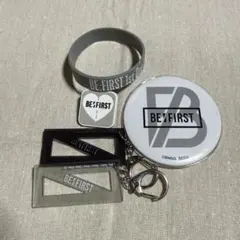 BE:FIRST ロゴバッジ 白 ピンバッチ キーホルダー