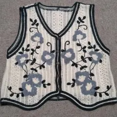 手編み風ベスト