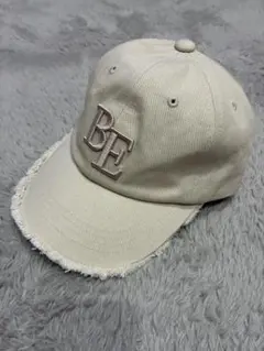BEAMSHEART BE刺繍フリンジキャップ ベージュのサムネイル