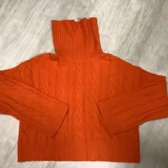 オレンジ ケーブル編み ハイネックセーター