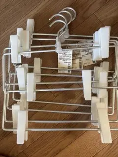 無印良品　アルミハンガー　パンツ、スカート用・3段　4本セット