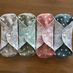 組み換え可❤毎日使える♪特価！防水布ナプキン4枚セット⑥ - メルカリ