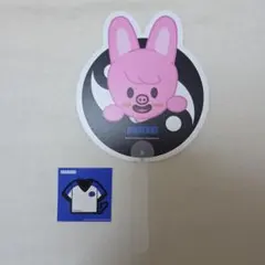 straykids チャンビン 缶バッジ うちわ トレカ アクスタ skzoo straykids チャンビン 缶バッジ うちわ トレカ アクスタ skzoo