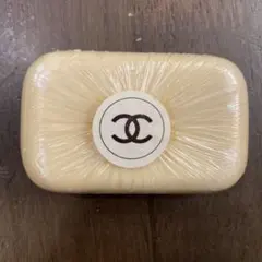 CHANEL ロゴ入り石鹸