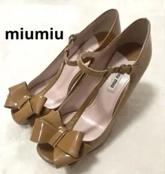 miumiuミュウミュウ エナメルリボンパンプス チャンキーヒール　37のサムネイル