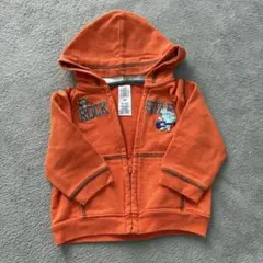 カーターズ オレンジ色のフード付きトレーナー 6M