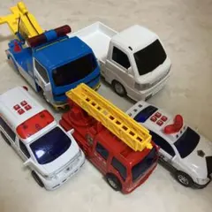 パトカー　救急車　消防車　レッカー車　HIJET 5台セット　トイコー