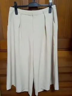 美品 grove スカンツ ガウチョ ベージュ サイズL ワールド 手洗い可