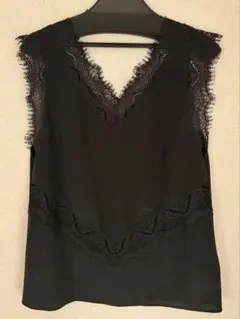 FRAY I.D レース黒ノースリーブトップス