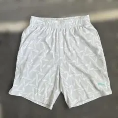 PUMA 幾何学模様 ホワイトハーフパンツ160