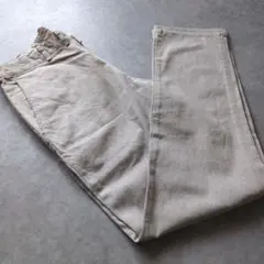 Item thumbnail for item 02236f98-0860-4bc8-9dc7-329cc2b864f1