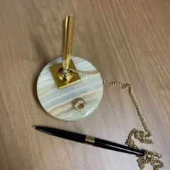 Item thumbnail for item dcbfe0a8-7246-40c9-84aa-7077a0c54c0c