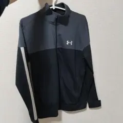 アンダーアーマー　ジップジャケット