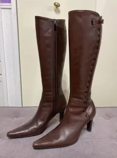 Item thumbnail for item c693652d-5ee5-43d7-863a-cd0435093e9c