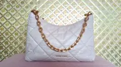 CHARLES & KEITH ショルダーバッグ ライトグレー キルティング