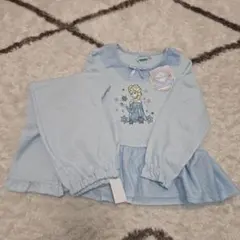 ★☆ディズニーFROZEN パジャマ　サイズ120☆★