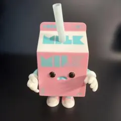 ソフビ ジュースボックスボーイ ミルクパック ホリデーカラー レッド