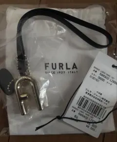 フルラチャーム