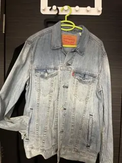 Levi's デニムジャケット Mサイズ
